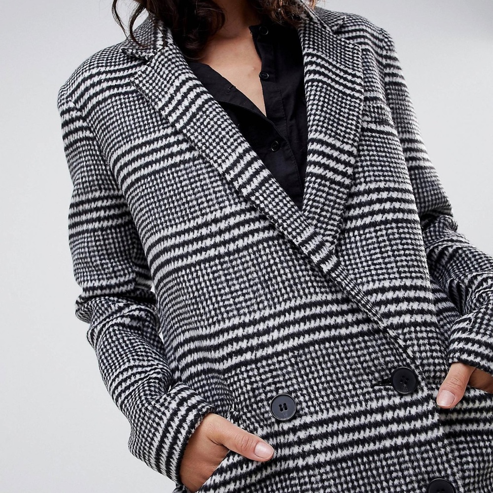 ASOS DESIGN Black & White coat in US size 6